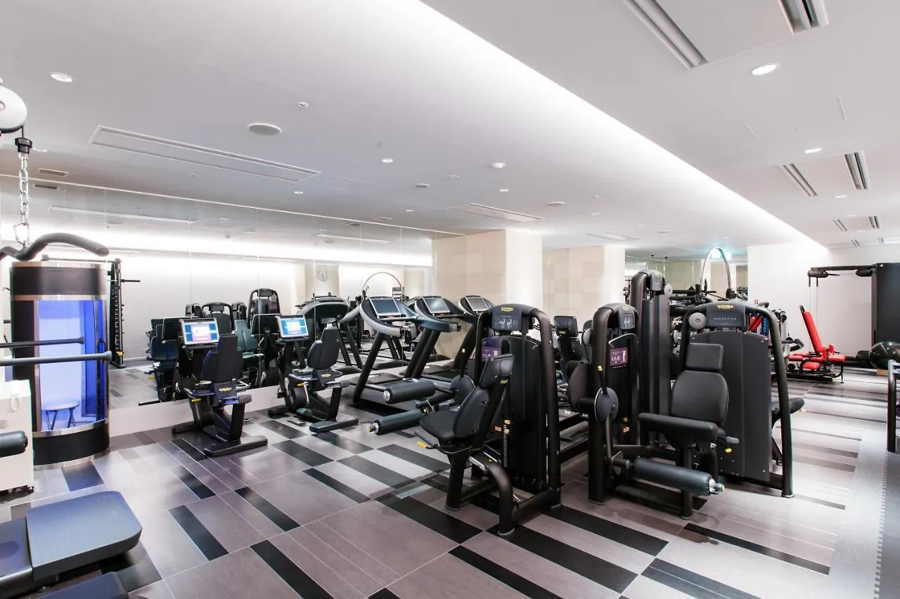 The Tokyo Station Hotel 5*,