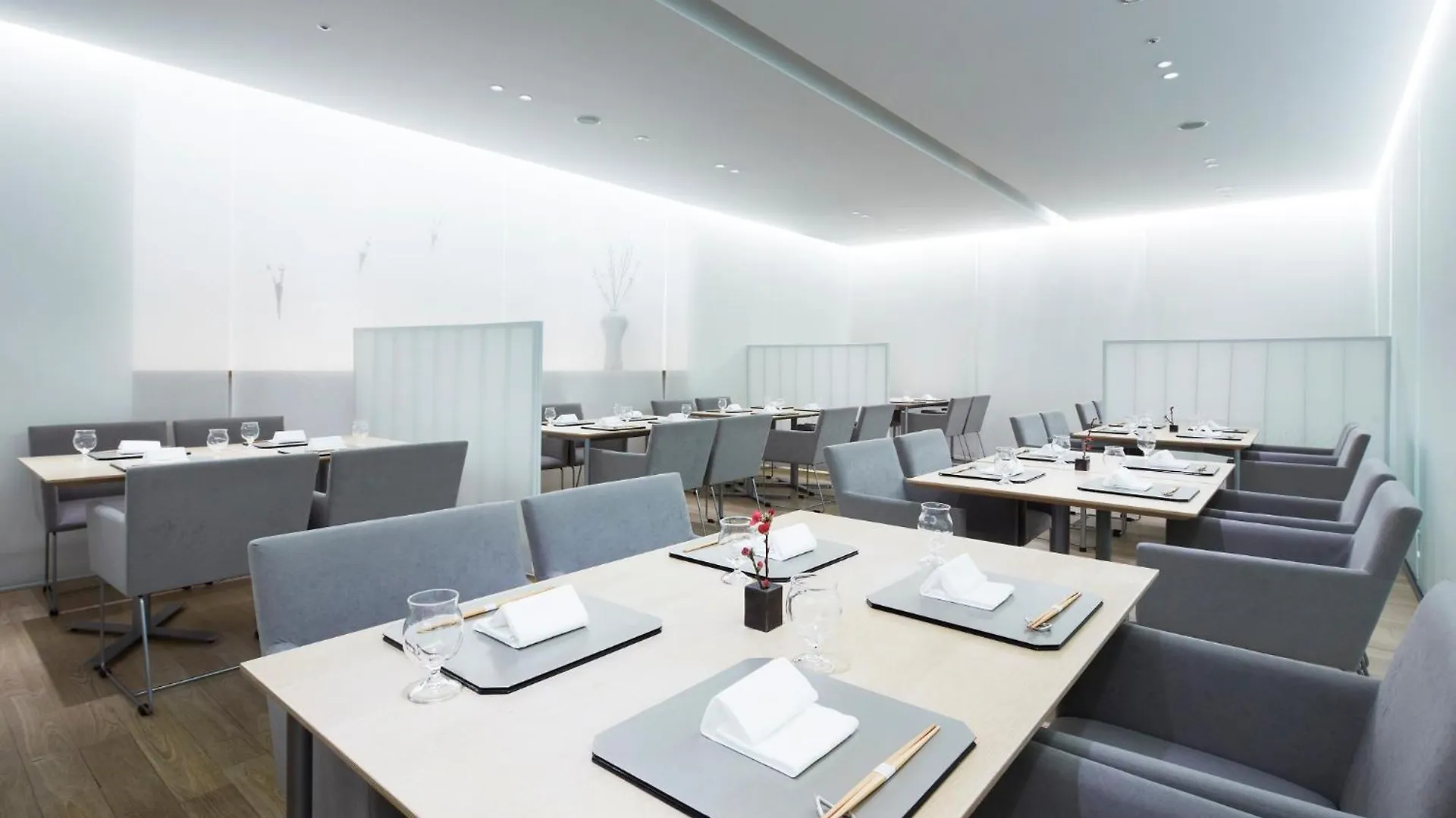 The Tokyo Station Hotel