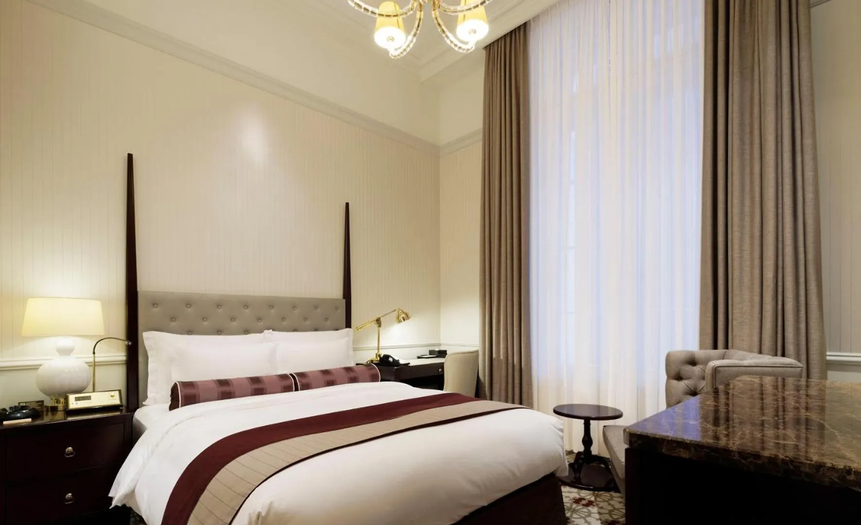 The Tokyo Station Hotel