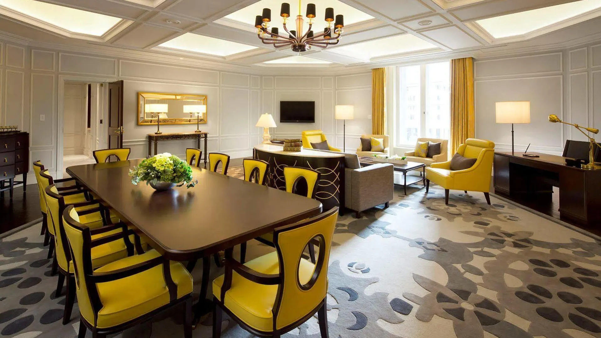 The Tokyo Station Hotel 5*,